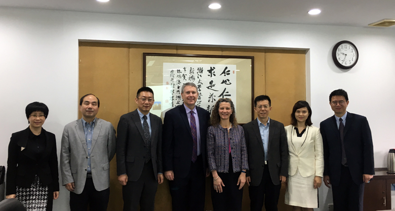 1540168864103960.jpg 1.jpg